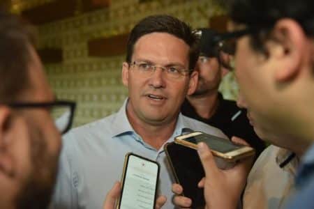”Apesar dos agouros do governador, preço da gasolina cai na Bahia”, diz Roma