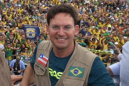 Roma confia em aprovação de PEC que aumenta de R$ 400 para R$ 600 o Auxílio Brasil
