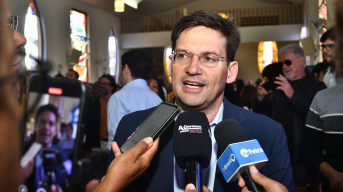 João Roma critica medidas do STF contra Bolsonaro e fala em “perseguição política”